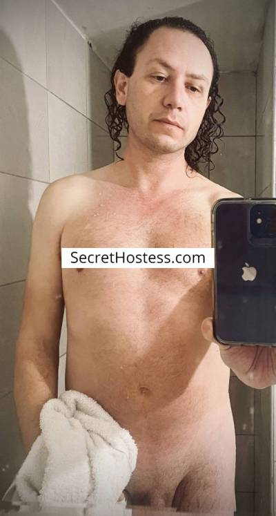 45 year old Caucasian Escort in Independent escort boy in: Athens GreekLover