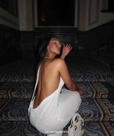 25 year old Caucasian Escort in Quad Cities IA I am always in a cheerful mood and always creamy Dont 