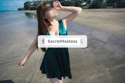 A open minded, energetic Asian escort in Palmerston North