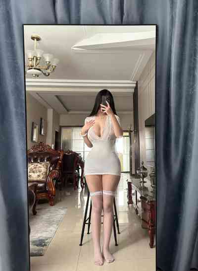 24Yrs Old Escort 50KG 164CM Tall Shanghai Image - 1