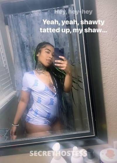 24 year old Escort in Sioux Falls SD Baddie baddie of them all make men need my call