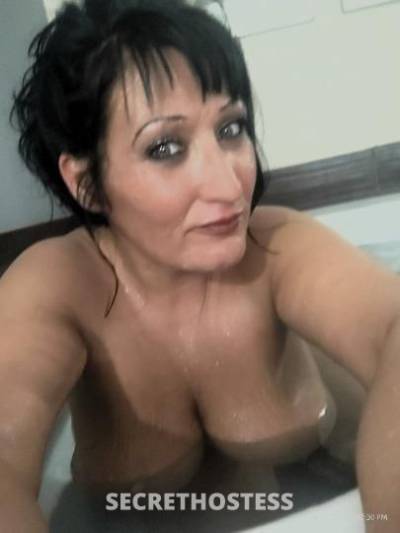 Kim 47Yrs Old Escort Biloxi MS Image - 1