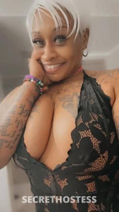 LadyP 40Yrs Old Escort New Orleans LA Image - 0