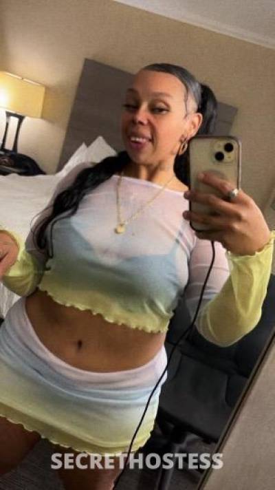 27 year old Escort in Tucson AZ im doing outcalls 2girl special must c certified freaks 