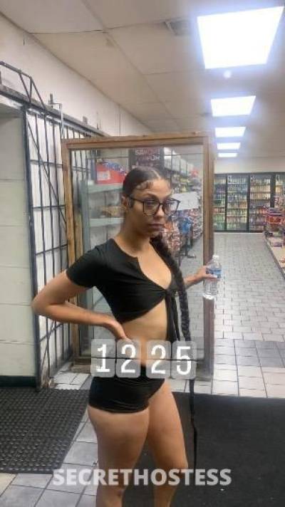 PuertoRicanmamiii 22Yrs Old Escort Green Bay WI Image - 2