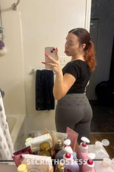 19 year old Escort in Detroit MI The Sweetest Tiny Treat