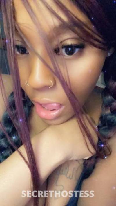 good evening Come get my deep throat special I am available  in Chicago IL