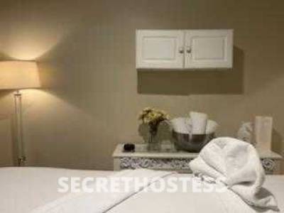 28 year old Escort in Jersey City NJ central jersey's best full body massage