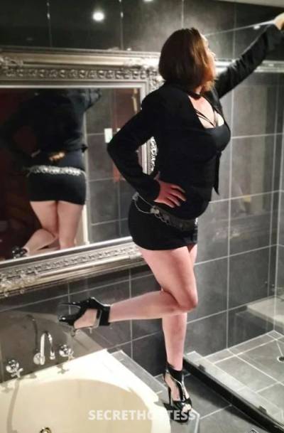 30Yrs Old Escort Size 10 Perth Image - 1