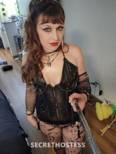 33Yrs Old Escort Portland OR Image - 1