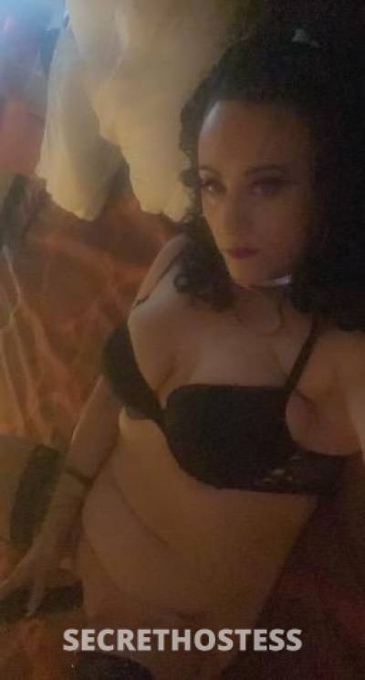 42Yrs Old Escort Lowell MA Image - 3
