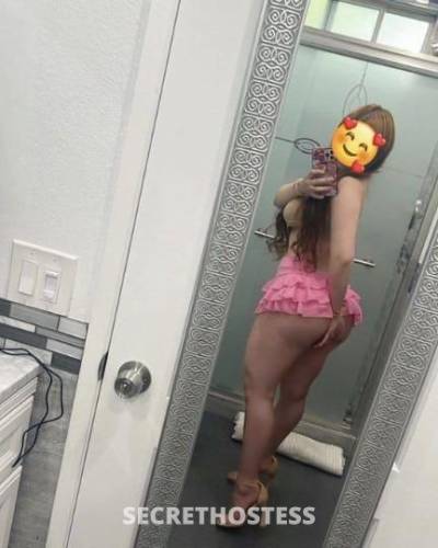 Emelyn 26Yrs Old Escort Philadelphia PA Image - 2