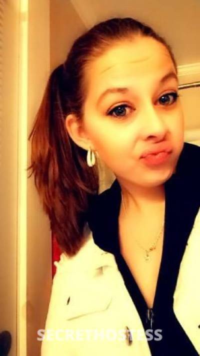 21 year old Escort in Charlotte NC im n YORK NOT CHARLOTTE