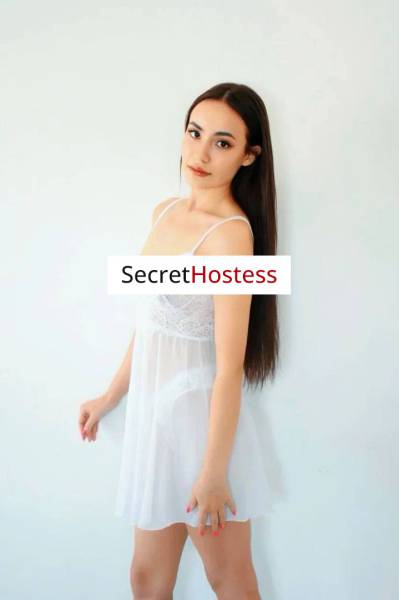 20 Year Old European Escort Dubai - Image 4