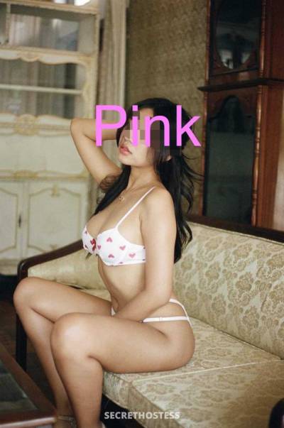 32 Year Old Asian Escort Chicago IL - Image 4