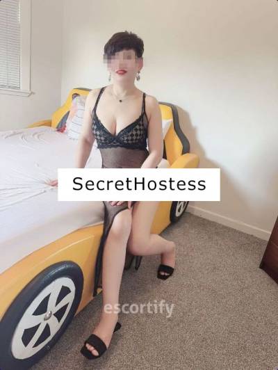 28 Year Old Chinese Escort Auckland - Image 4