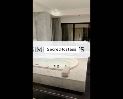 24 year old Asian Escort in Solihull A 24-year-old British woman with fair complexion, who has a 