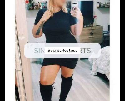 Don't miss out on the opportunity to meet xx, the curvy girl in Farnborough