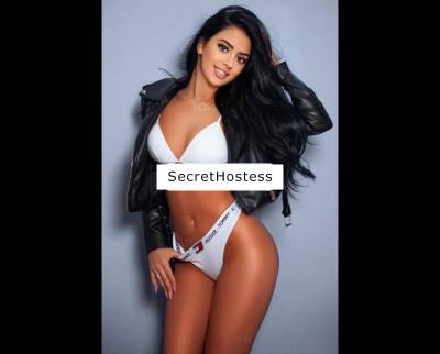 20 year old Escort in Central London Melissa partygirl escort in London w2 incalls or outcalls