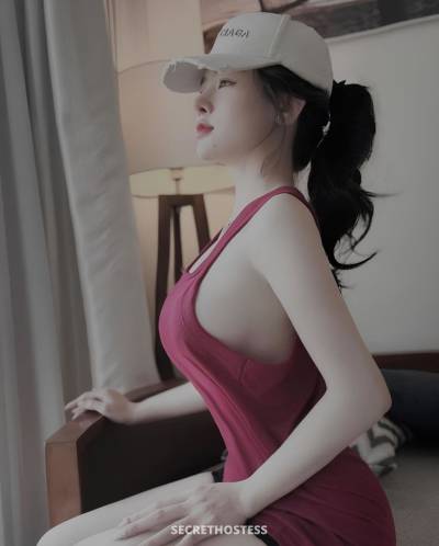 21Yrs Old Escort 164CM Tall Bali Image - 4