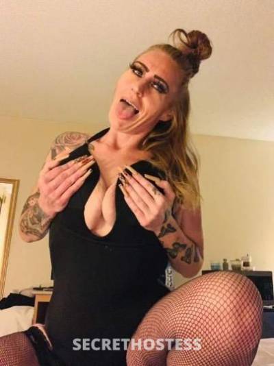 34 Year Old Escort Sacramento CA Blonde - Image 1