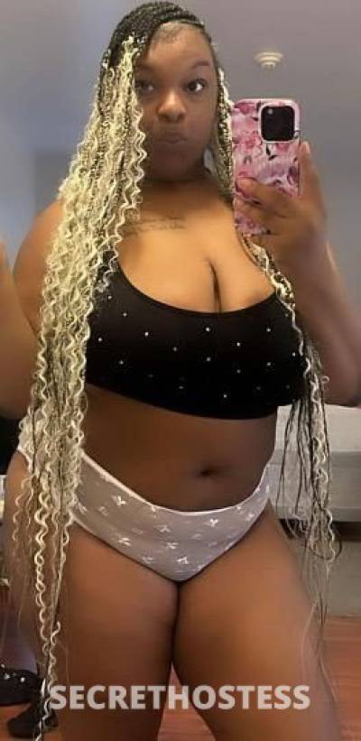 Slim thick ., carmel skin 5'5 ✅2 girls ready now✅ .bbw.  in Rochester NY