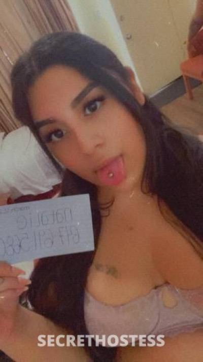 23 Year Old Colombian Escort Barrie Black Hair - Image 2