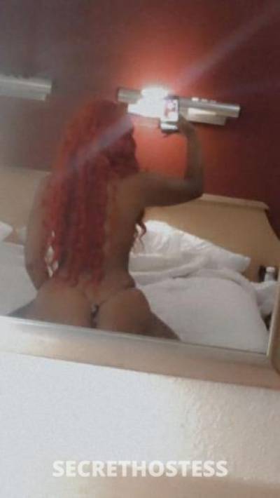 18 year old Escort in Oklahoma City OK Trina Here Available 24/7 Would Love To See You Papi