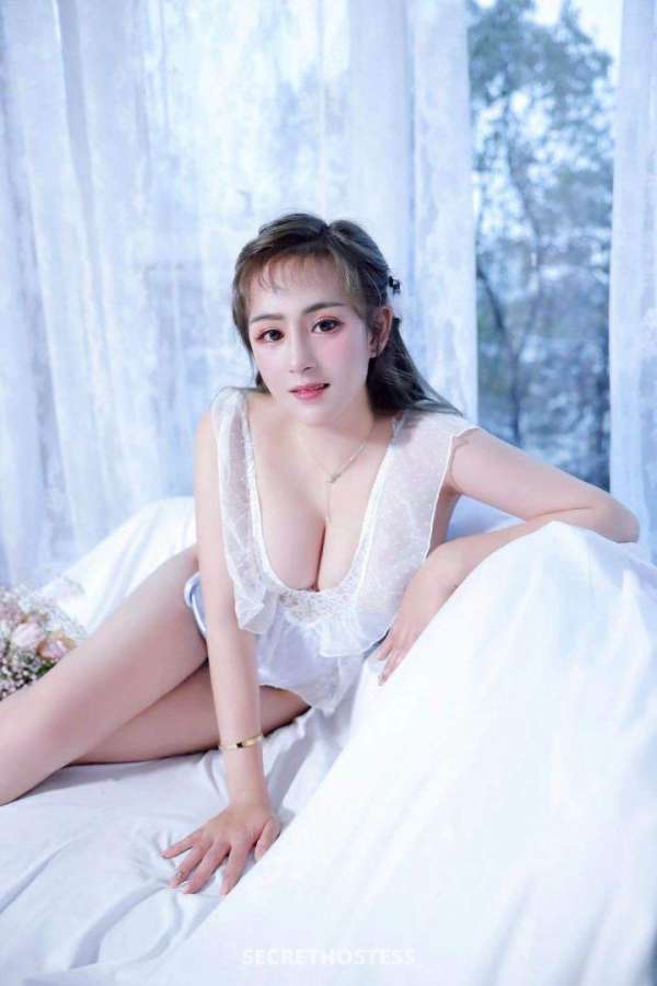 Crystal 23Yrs Old Escort Size 8 162CM Tall Dubai Image - 1