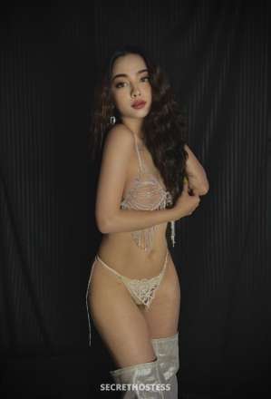 19 Year Old Asian Escort Dubai - Image 2