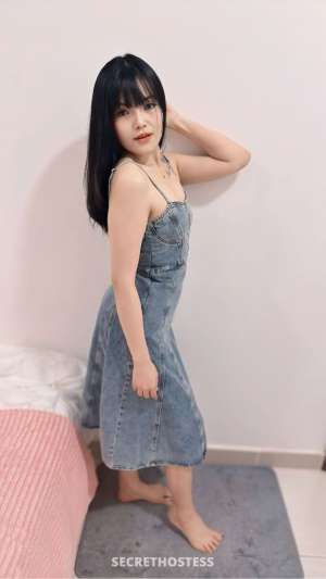 27 Year Old Asian Escort Muscat - Image 5