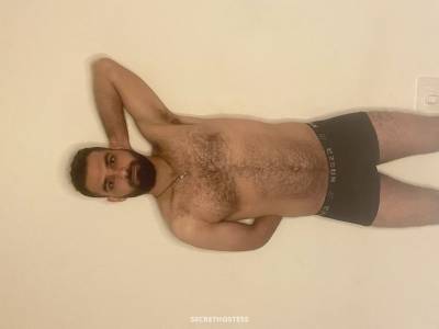 Hungtopsaad, Male escort in Beirut