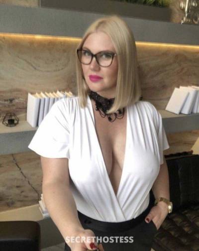 35 Year Old Escort Riyadh Blonde - Image 2