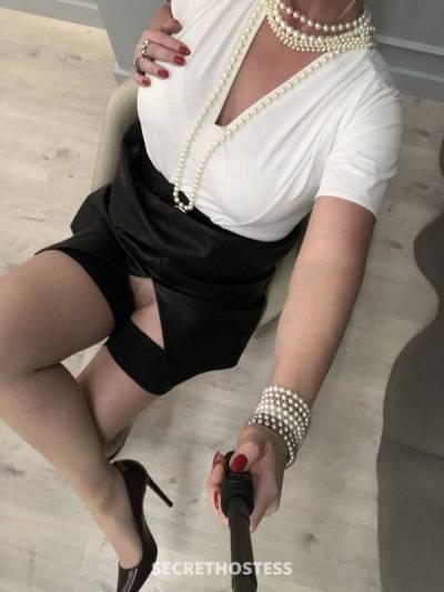 35Yrs Old Escort 173CM Tall Riyadh Image - 2