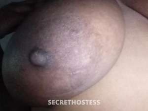 27 year old Escort in Cincinnati OH Candy's Back