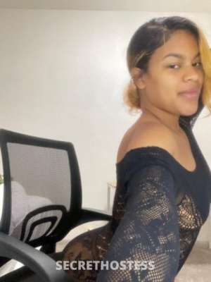 Courtney 21Yrs Old Escort Albany NY Image - 1