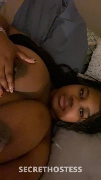21 year old Escort in Dayton OH mkay babyy