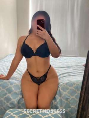 22 Year Old Filipino Escort Toronto - Image 1