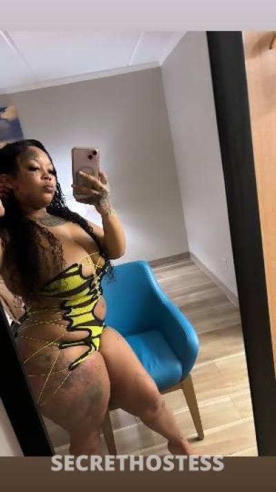 24 year old Asian Escort in Fayetteville NC Last day in town ‼ incalls new number‼..tight. wet.juicy