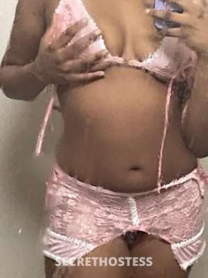 20 year old Escort in Rochester NY Come play with me daddys best ebony in town outcall specails