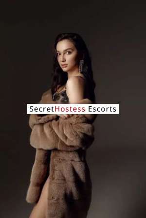 20 Year Old Ukrainian Escort Luxembourg - Image 2