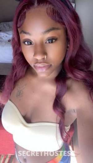 21 year old Hispanic Escort in Inland Empire CA Chocolate Funsize Petite super soaker