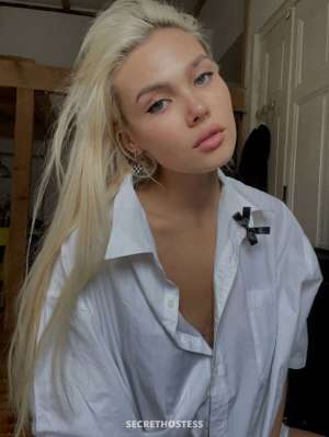 21 Year Old Russian Escort Dubai Blonde - Image 3