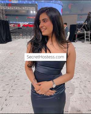 23 Year Old Indian Escort - Image 2