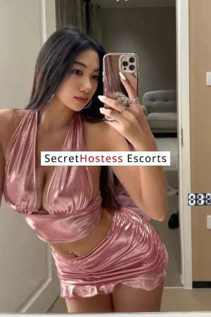 24 Year Old Filipino Escort Dubai - Image 1