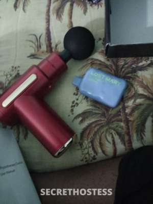 24 year old Indonesian Escort in Fayetteville AR New face not your average escort come experience everything 