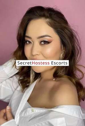 26 Year Old Asian Escort Sarandë - Image 2