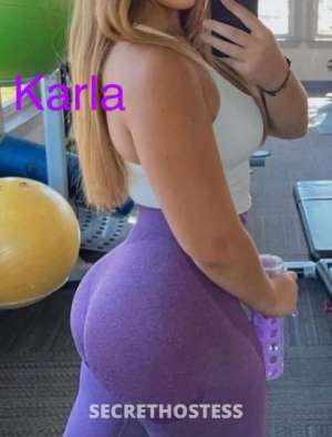 Sexy Latina thick in all the right places in Phoenix AZ