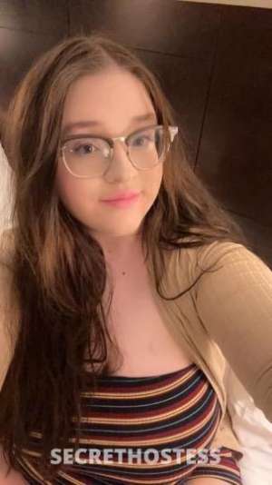 23 year old Escort in Flint MI Sweet And Spicy BBW College Girl Looking For Fun
