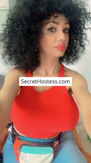 27 Year Old Latin Escort Barcelona Black Hair Brown eyes - Image 3